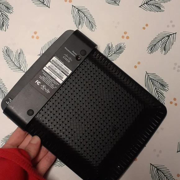 Cisco Internet Router - Picture 3 of 4